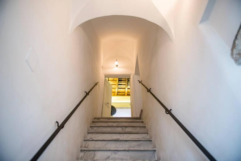 Colosseum/Panisperna Nina Apartament With Terrace Rom Exteriör bild