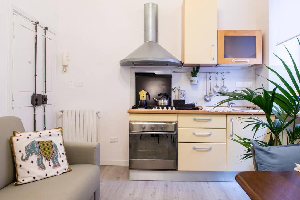 Colosseum/Panisperna Nina Apartament With Terrace Rom Exteriör bild